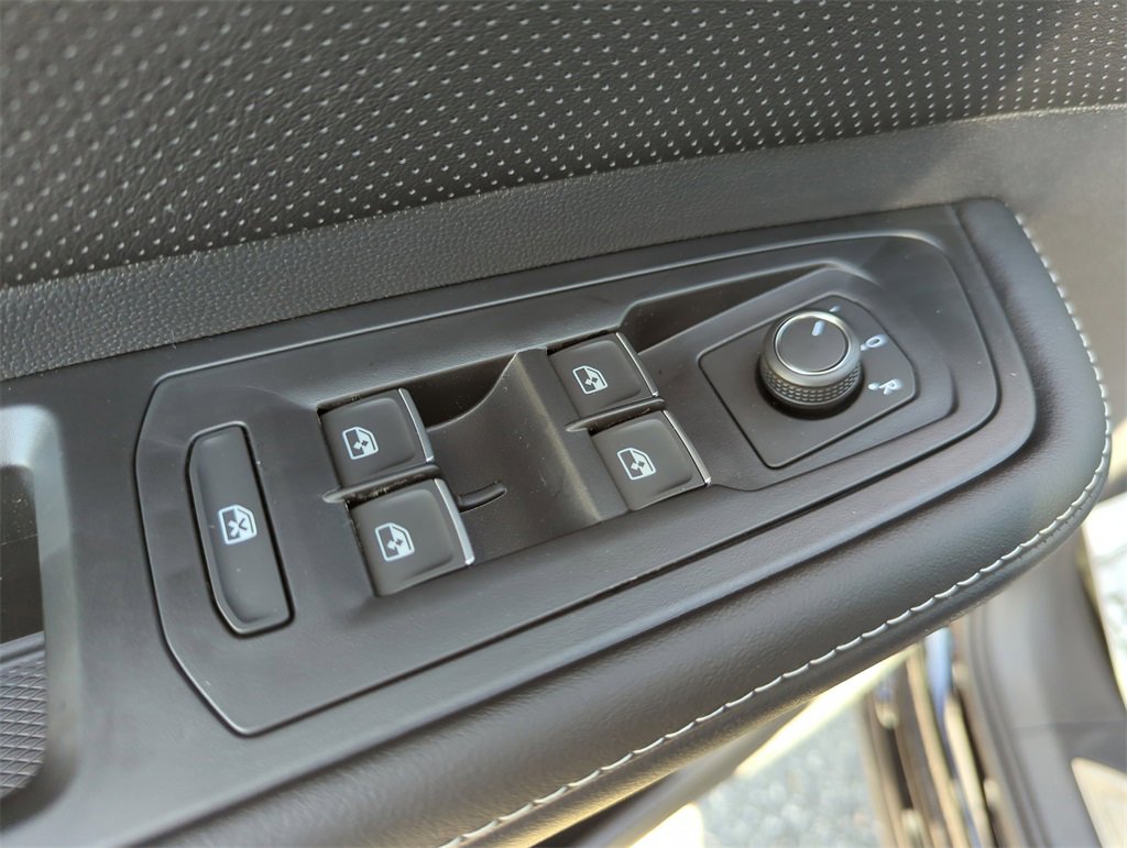 New 2026 Volkswagen Atlas SE image 31