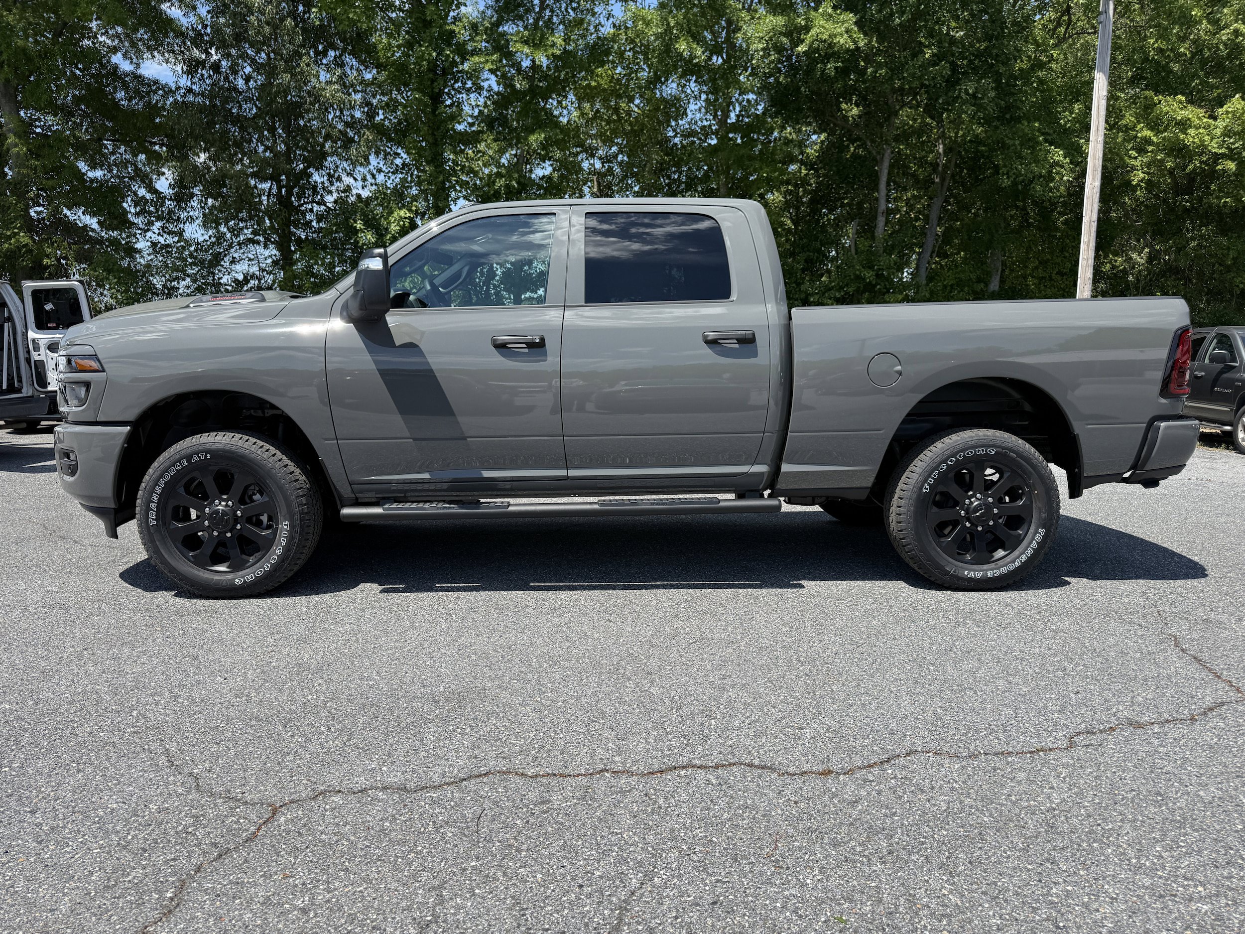 New 2026 RAM 2500 Tradesman AWD/4WD image 4