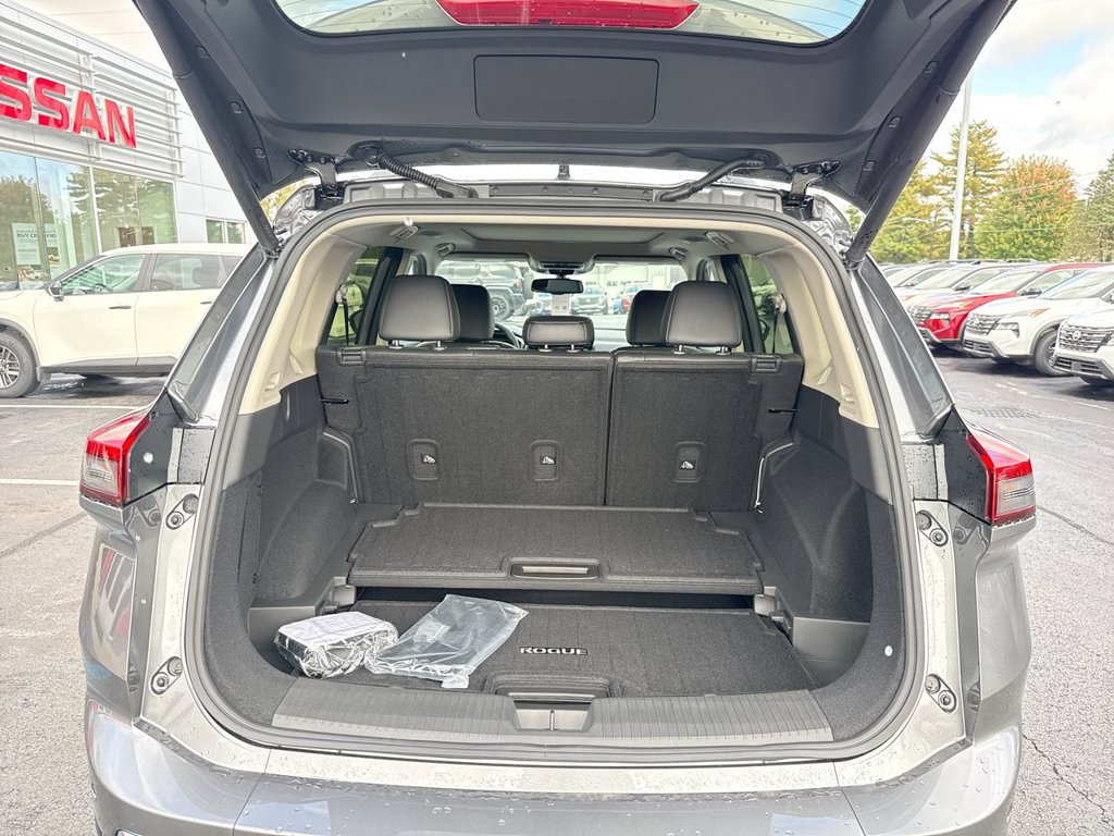 New 2026 Nissan Rogue Platinum w/ Platinum Premium Package AWD/4WD image 17