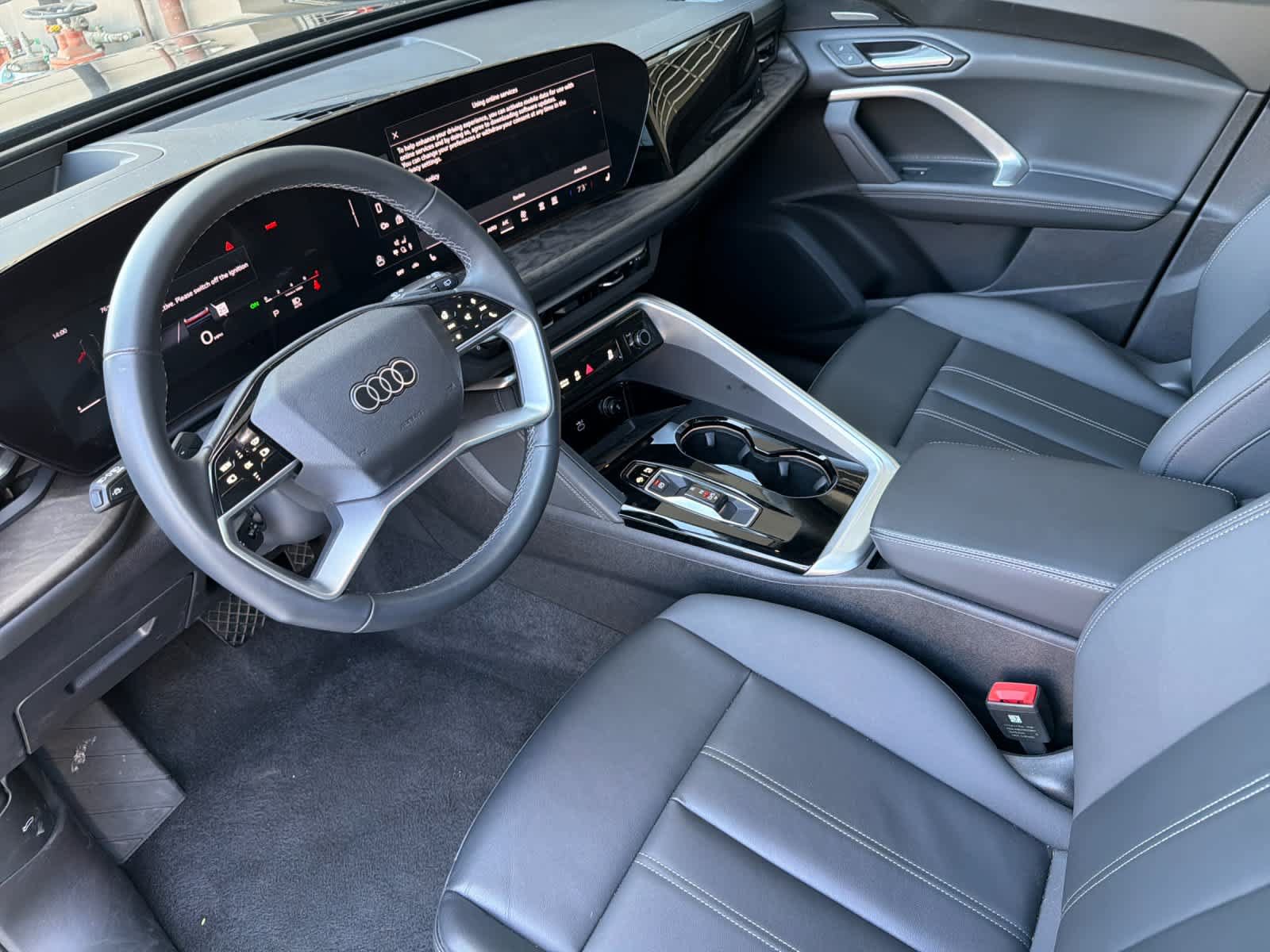 Used 2025 Audi Q5 Premium w/ Premium Plus AWD/4WD image 11