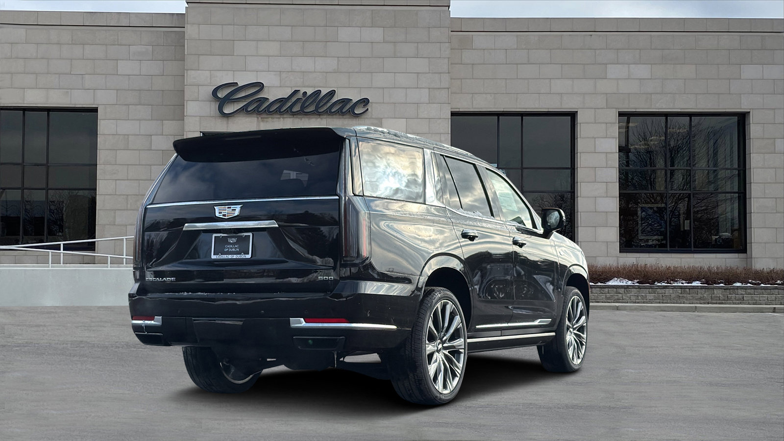 New 2026 Cadillac Escalade Luxury image 3