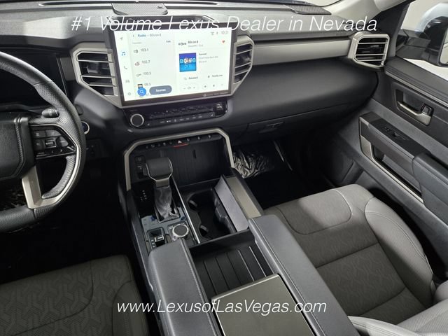Used 2024 Toyota Sequoia SR5 w/ SR5 Premium Package AWD/4WD image 18