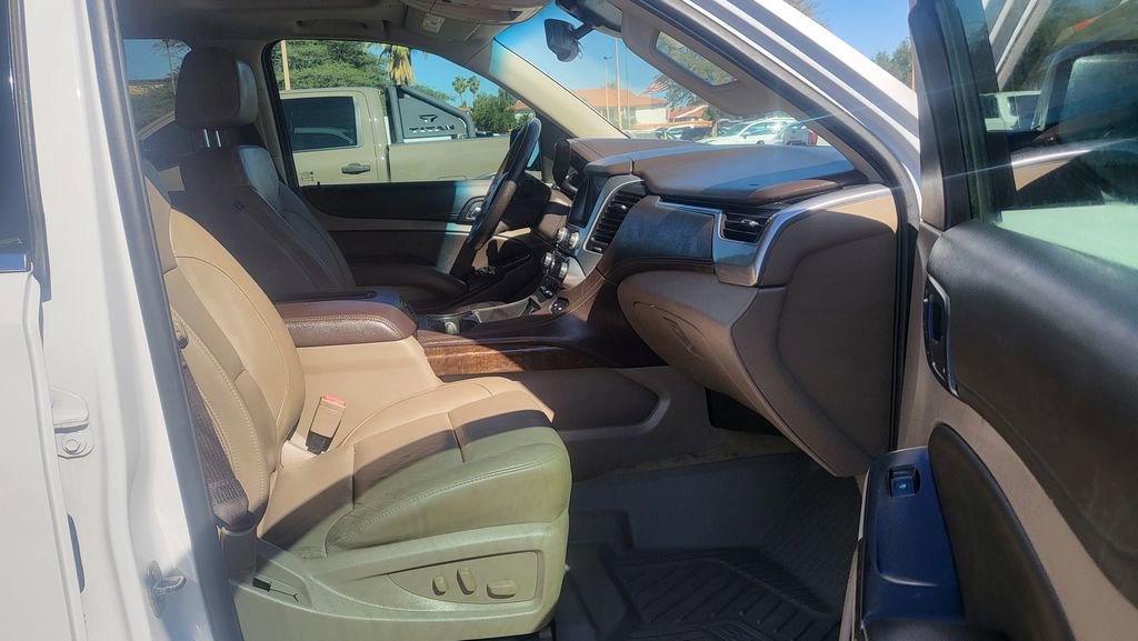 Used 2017 Chevrolet Tahoe LT w/ Luxury Package image 18