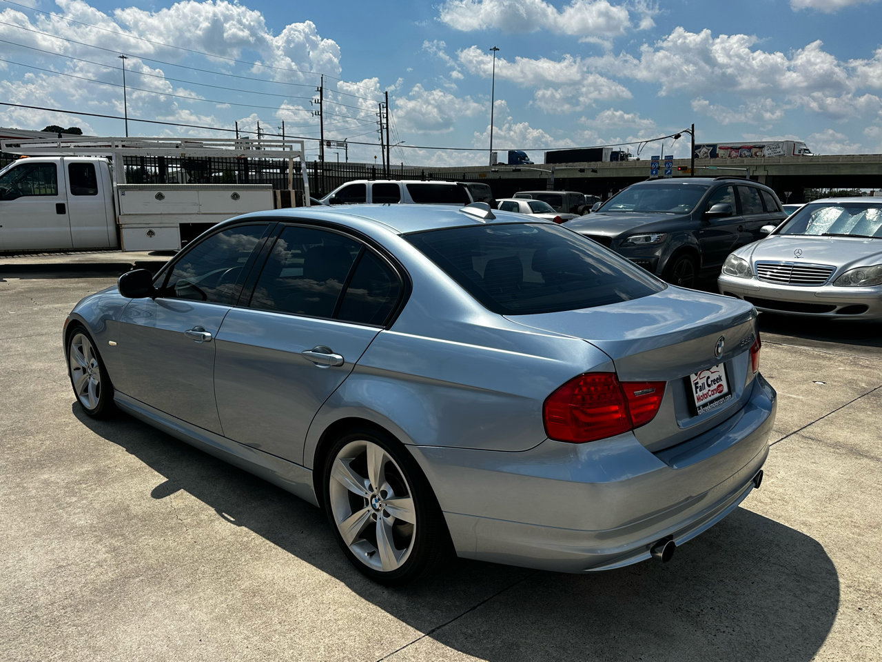 Used 2010 BMW 335i Sedan image 3
