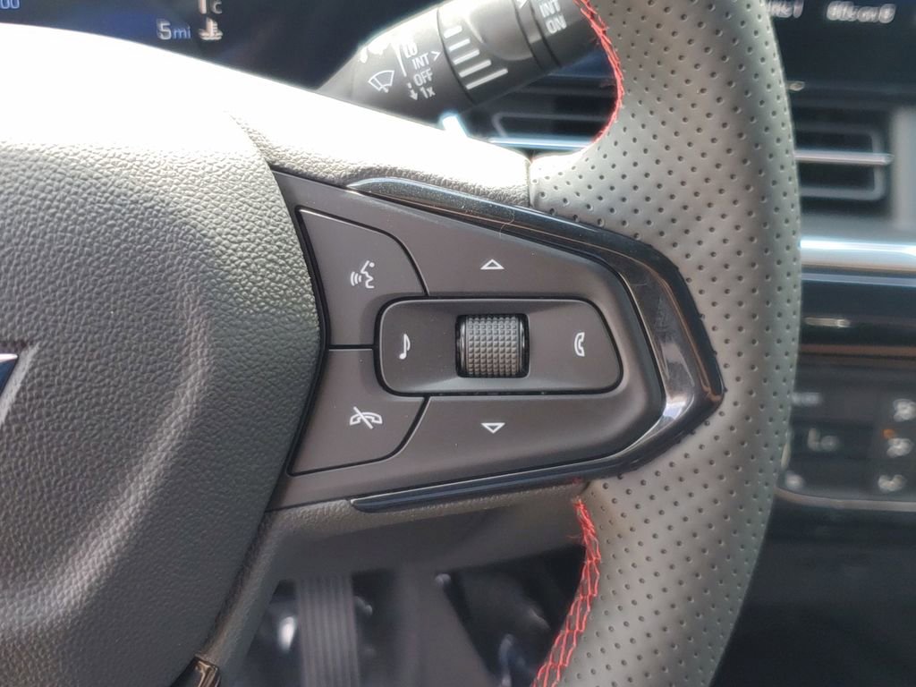 New 2026 Chevrolet Trax RS image 21