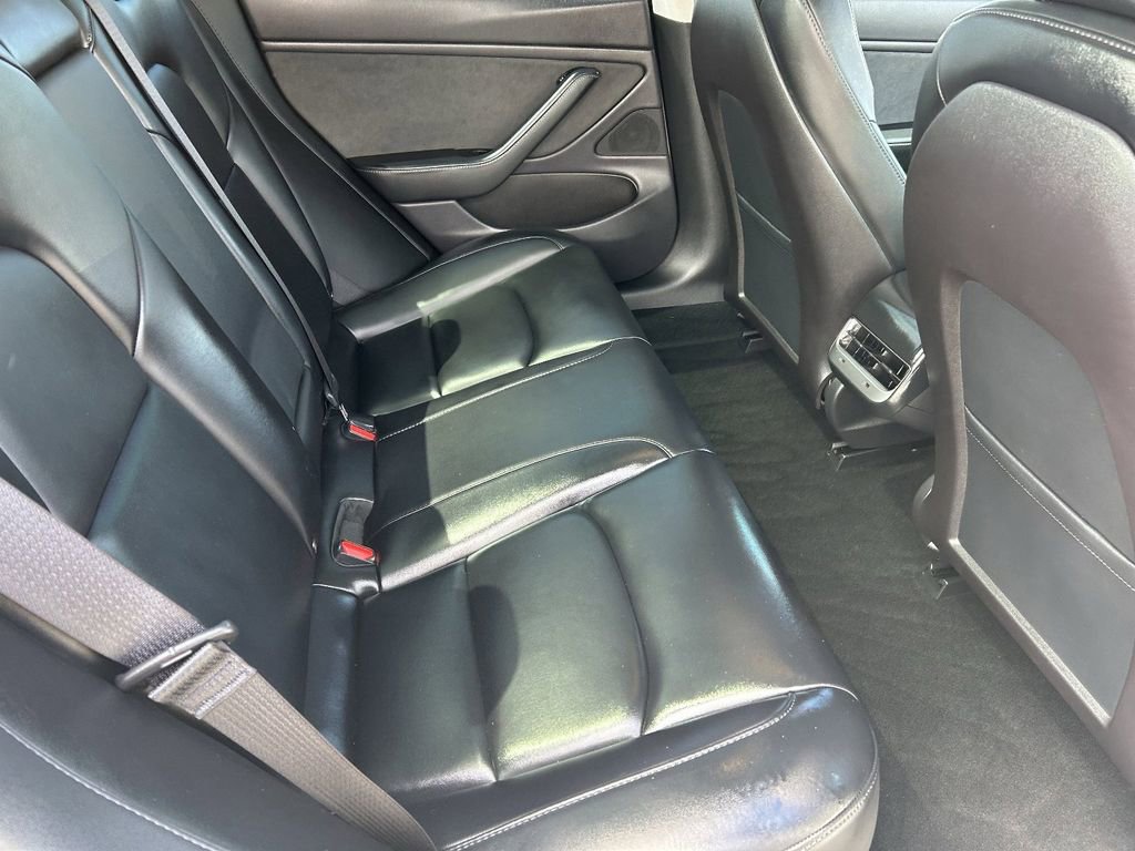 Used 2019 Tesla Model 3 Long Range image 11