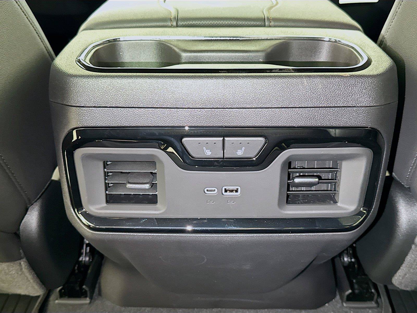 New 2026 GMC Sierra 1500 AT4 w/ AT4 Premium Package AWD/4WD image 14