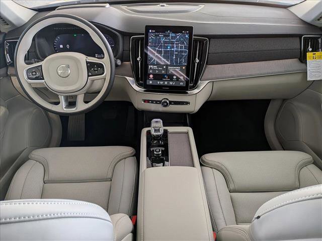 New 2026 Volvo XC90 T8 Ultra w/ Protection Package Premier image 16