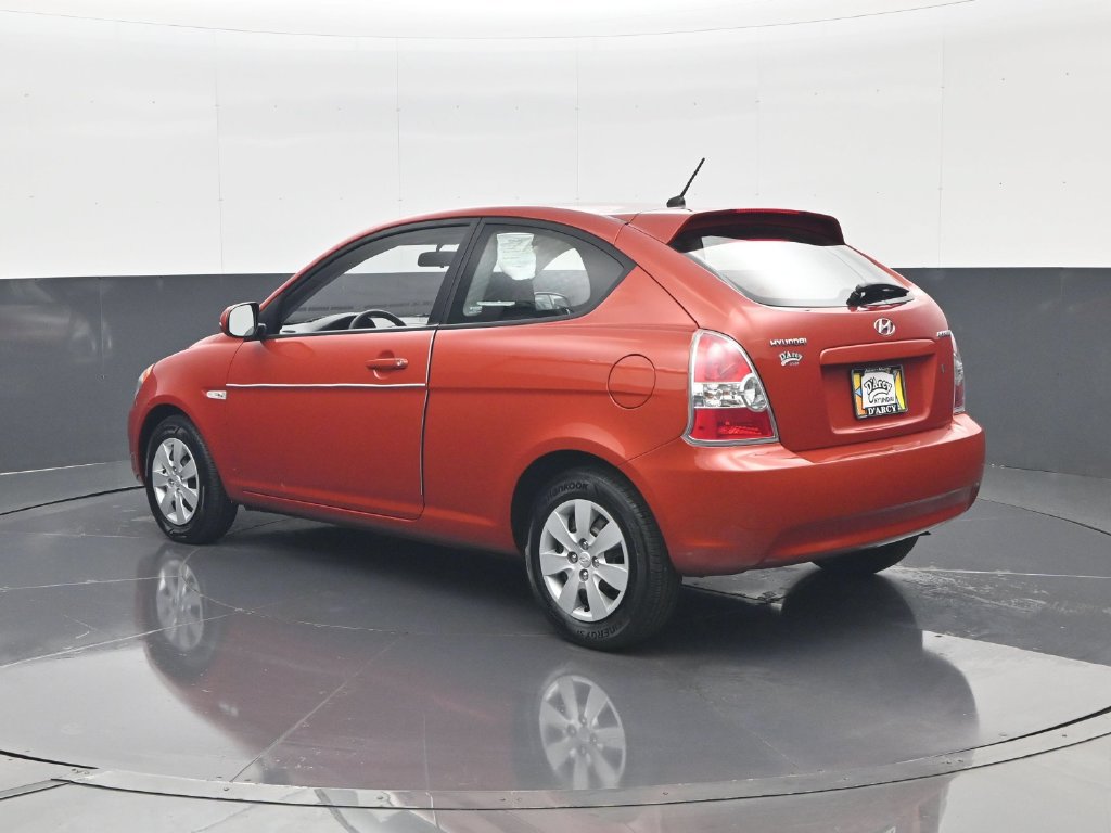 Used 2010 Hyundai Accent GS FWD image 8