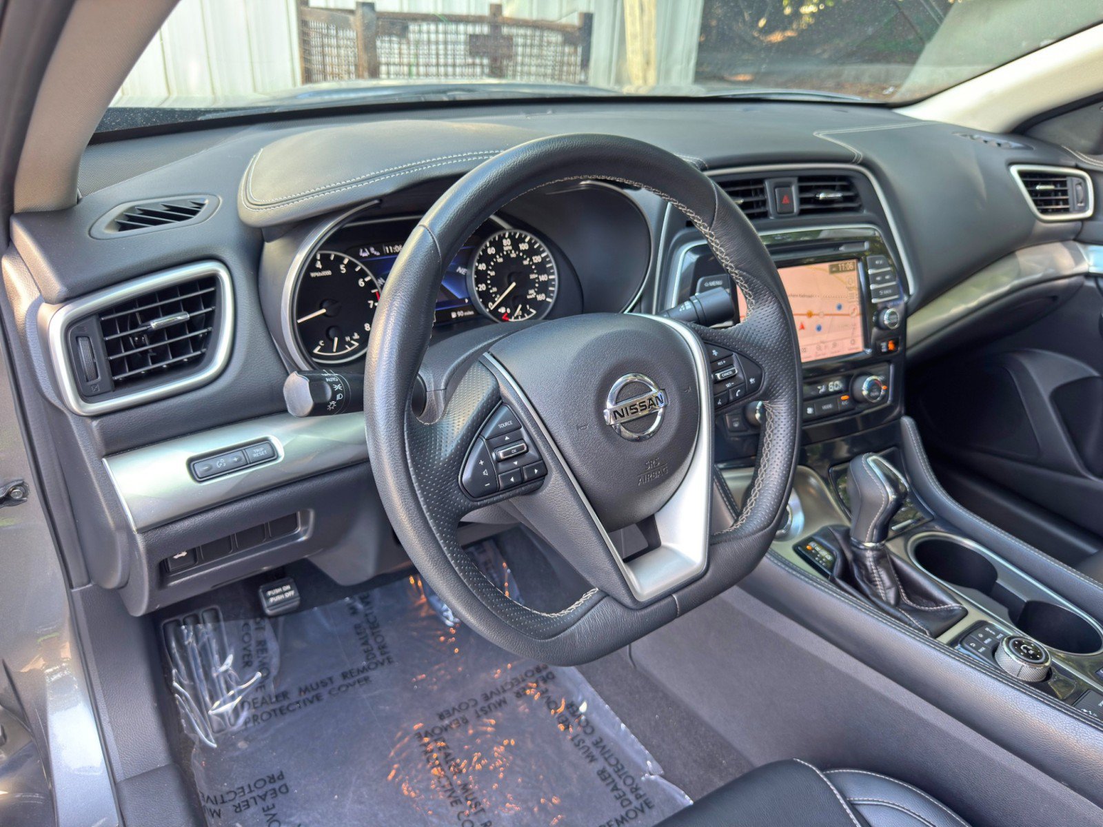 Used 2021 Nissan Maxima 3.5 SV w/ Floor Mat Group FWD image 12