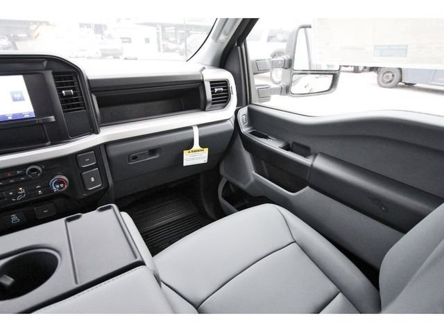 New 2025 Ford F350 XL RWD image 9