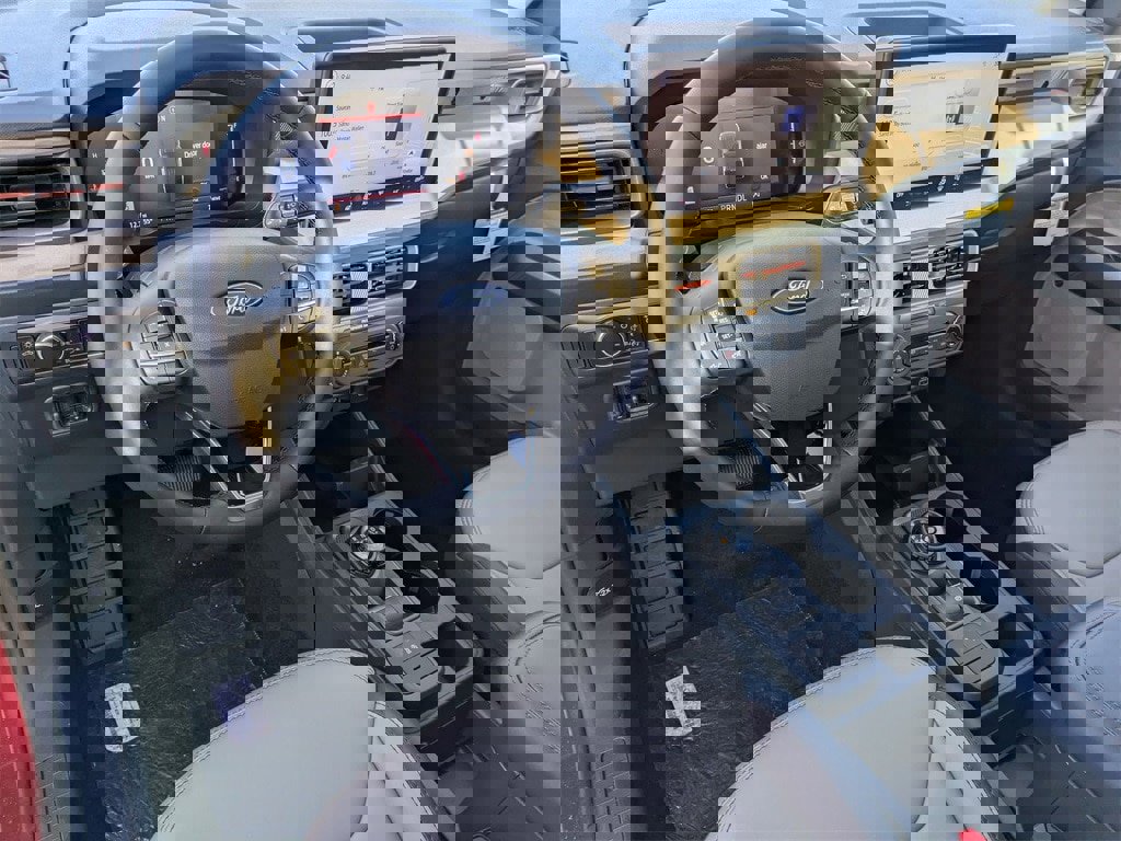 New 2026 Ford Maverick Lariat w/ 4K Tow Package image 10