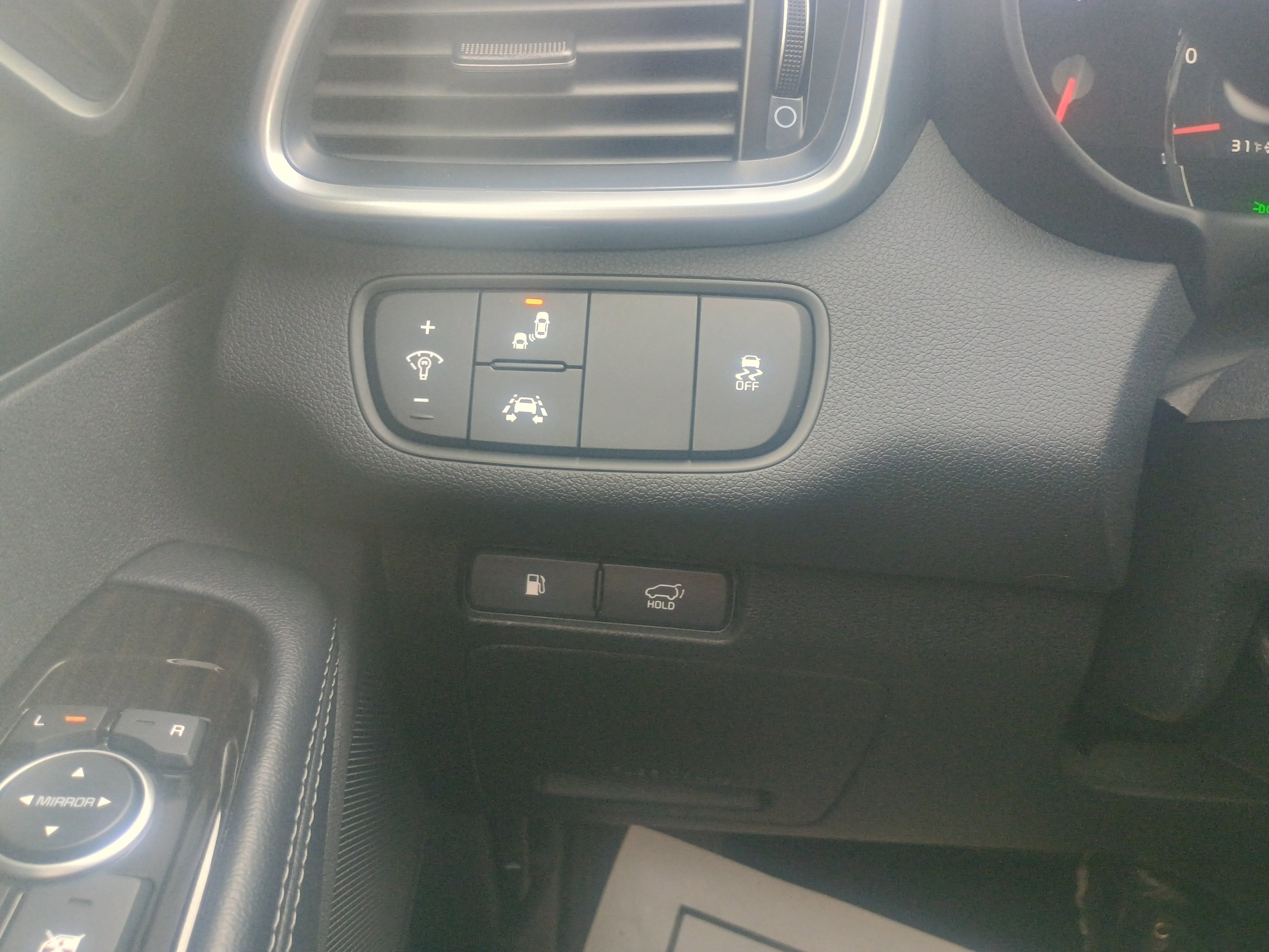 Used 2019 Kia Sorento EX image 22