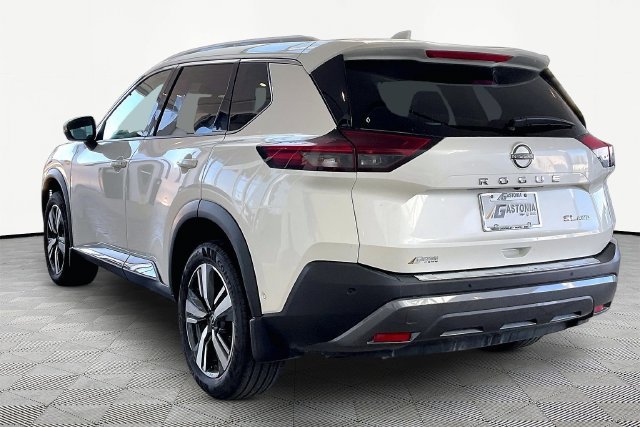 Used 2023 Nissan Rogue SL w/ SL Premium Package AWD/4WD image 4