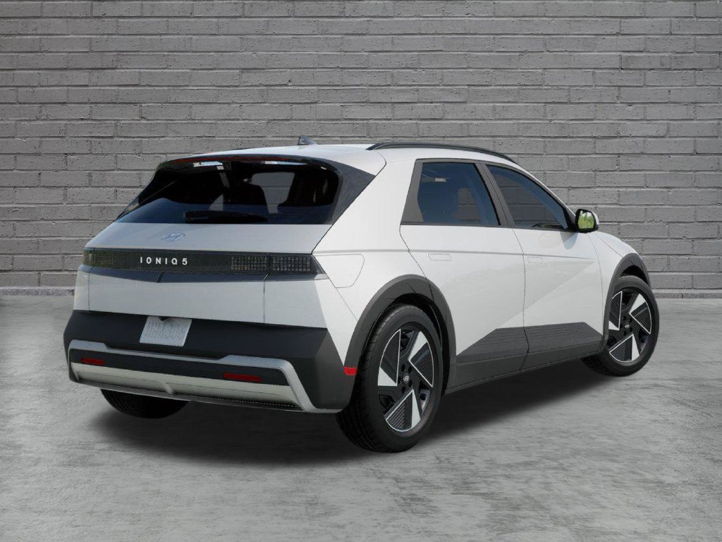 New 2027 Hyundai Ioniq 5 SEL RWD image 4