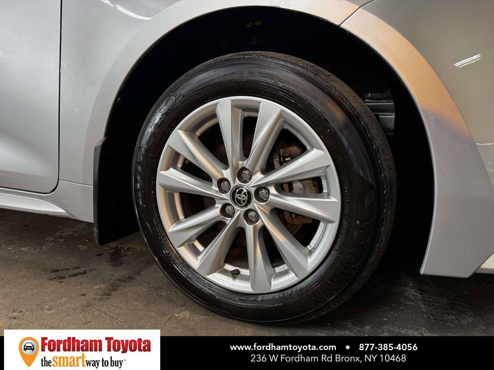 Certified 2023 Toyota Corolla LE w/ LE Convenience Package image 3