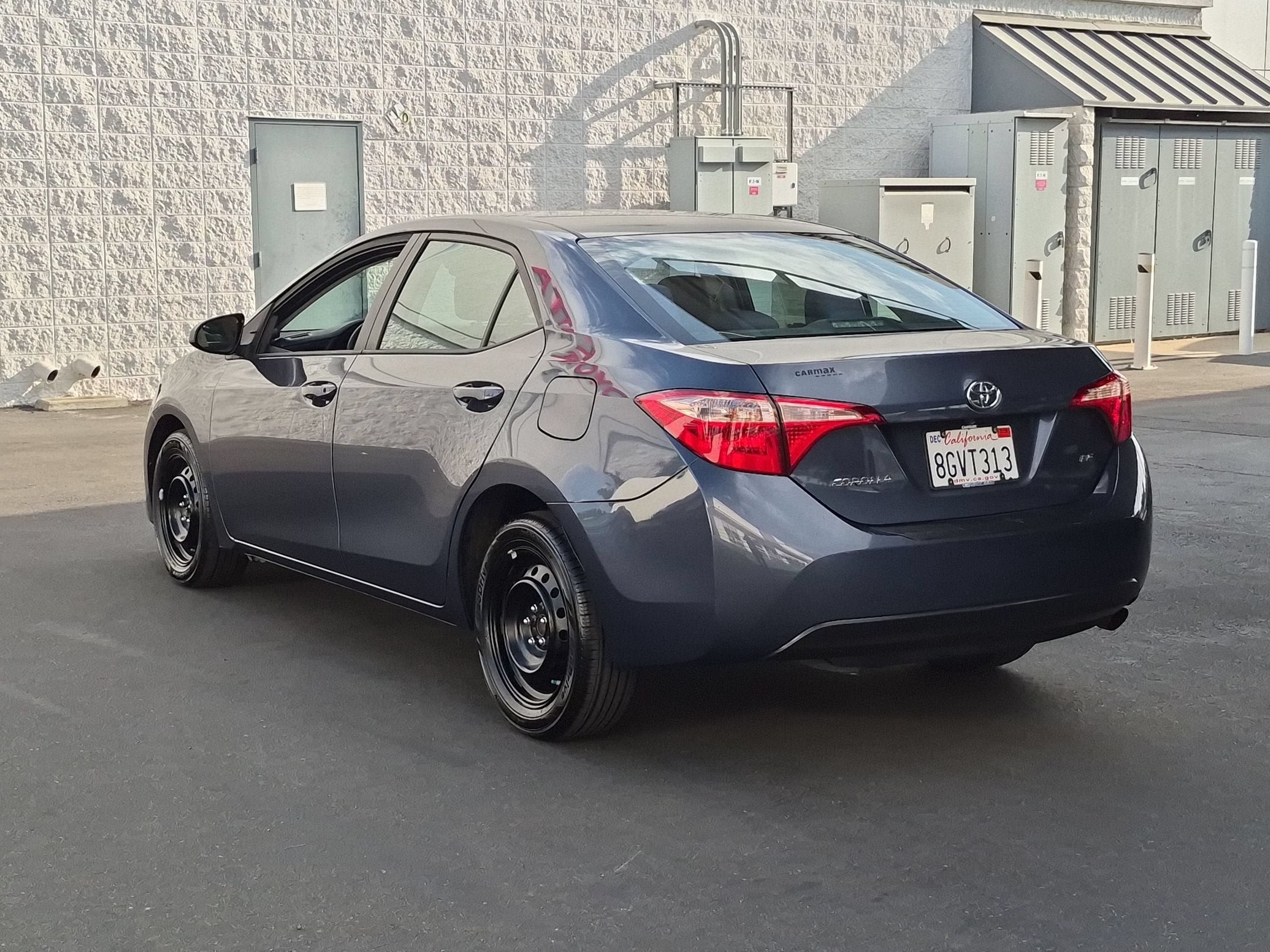 Certified 2019 Toyota Corolla LE FWD image 6