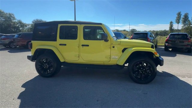 Used 2022 Jeep Wrangler Unlimited Sahara w/ Safety Group image 33