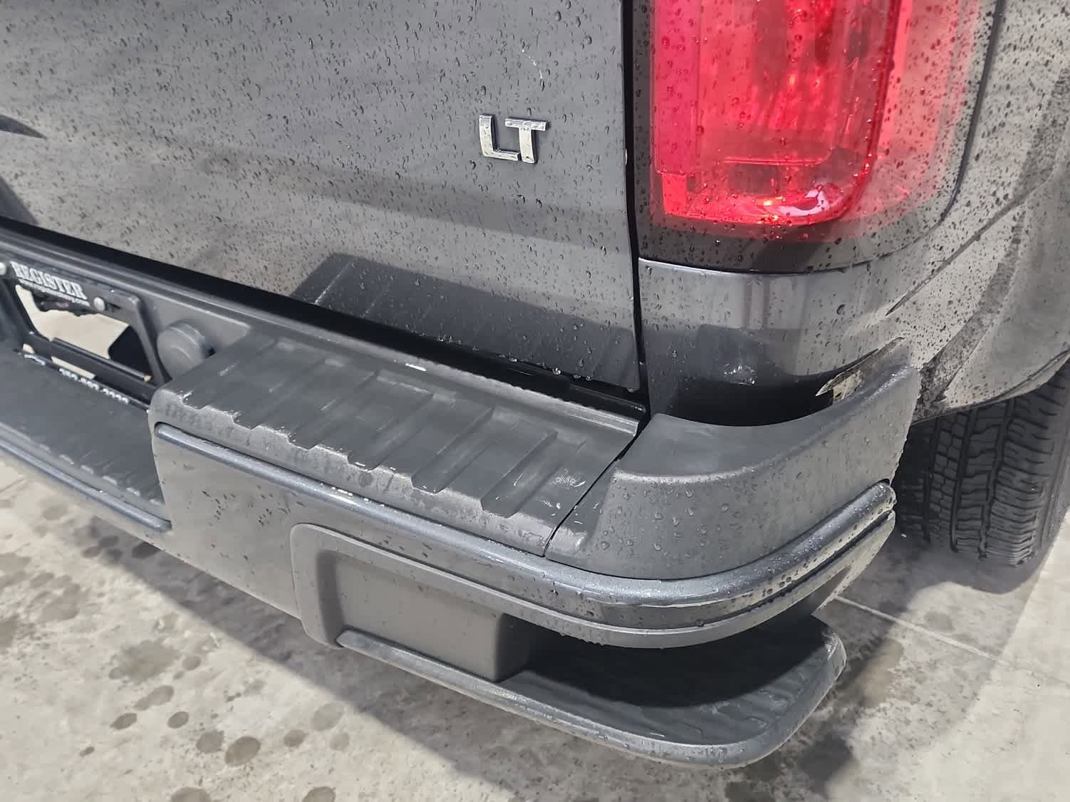 Used 2016 Chevrolet Colorado LT w/ LT Convenience Package RWD image 13
