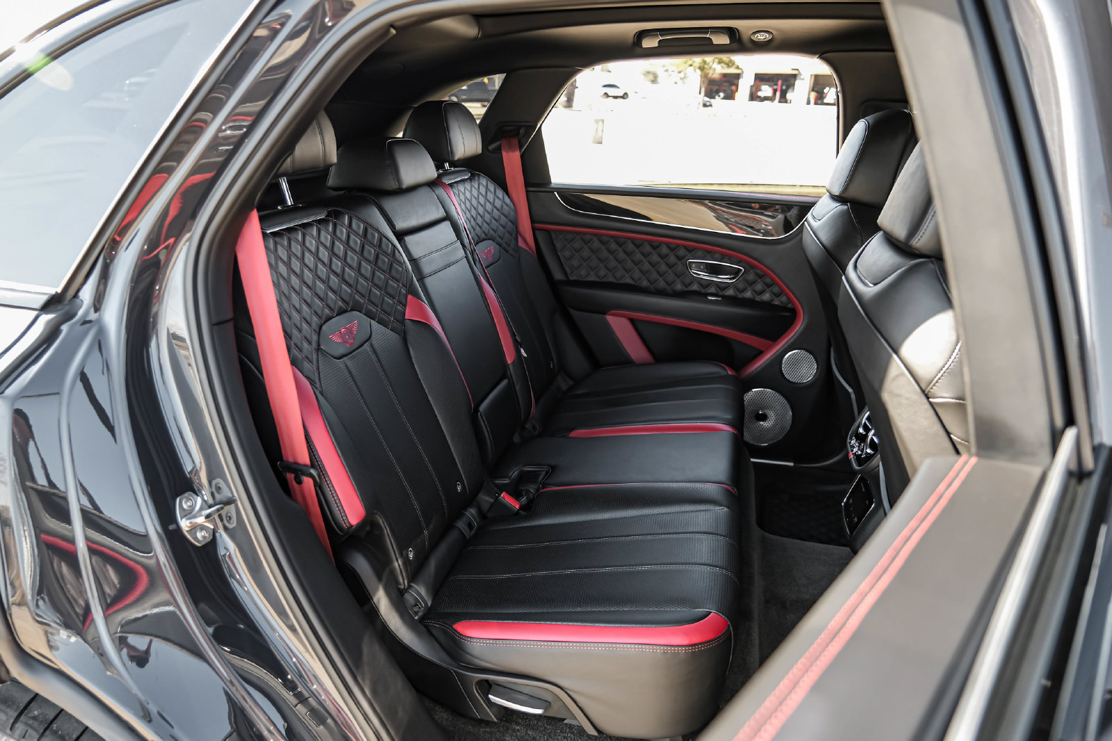 Used 2021 Bentley Bentayga Speed AWD/4WD image 49