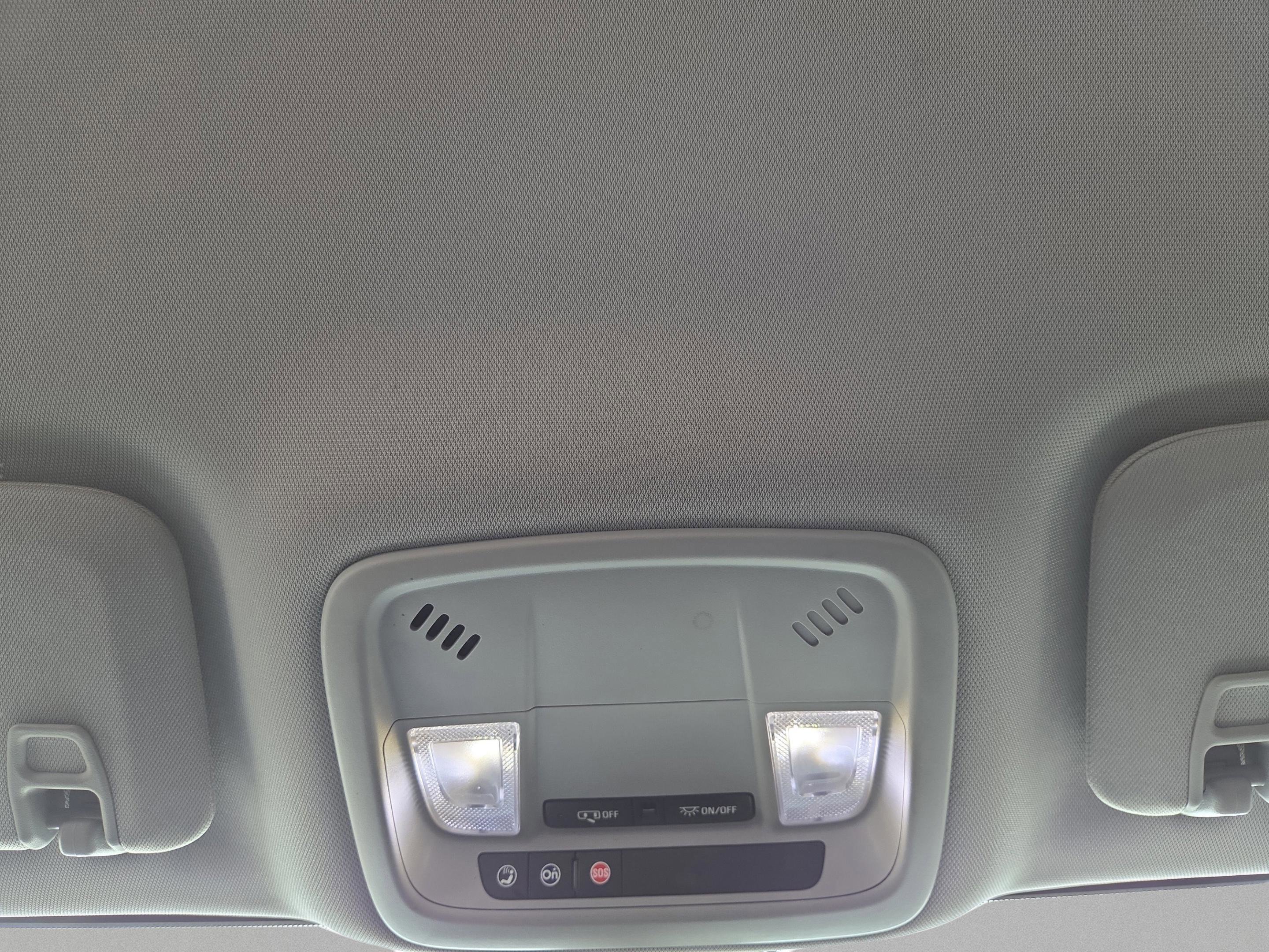 Used 2020 Chevrolet Malibu RS image 11