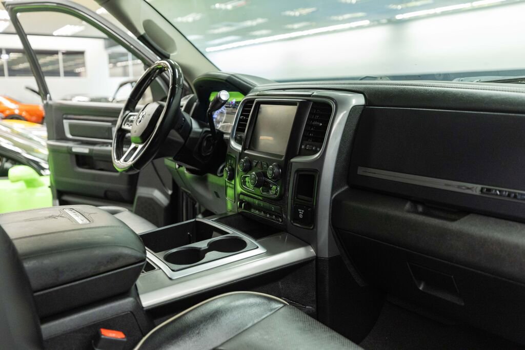 Used 2014 RAM 2500 Limited image 16