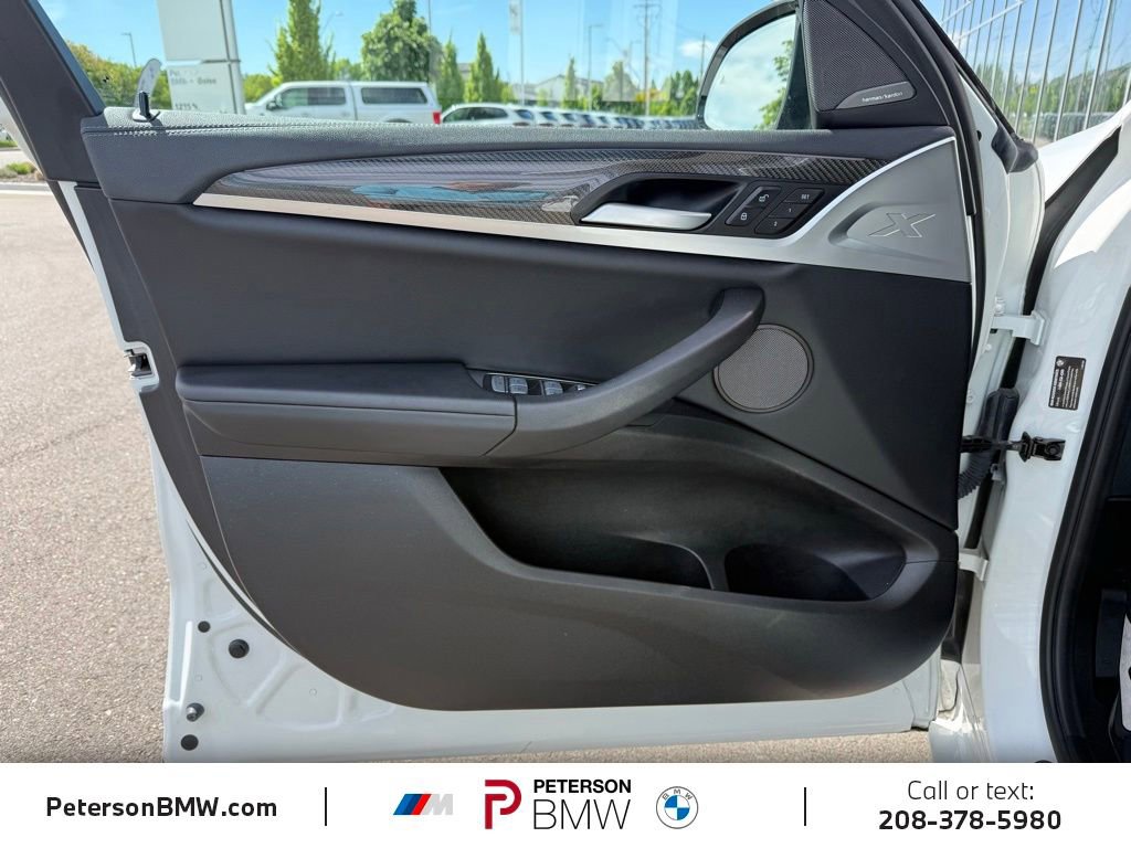 Used 2023 BMW X4 M40i AWD/4WD image 14