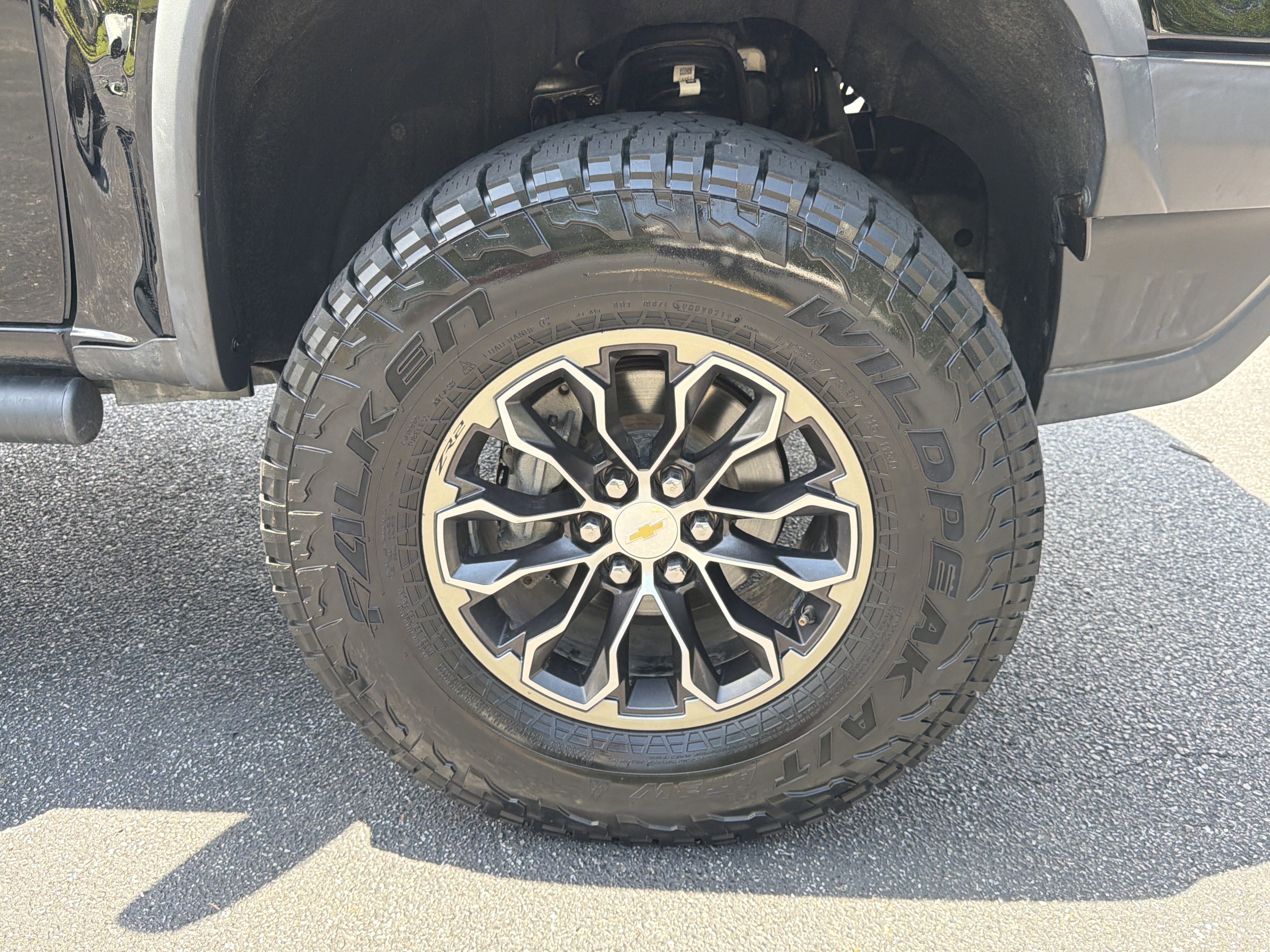 Used 2018 Chevrolet Colorado ZR2 AWD/4WD image 14