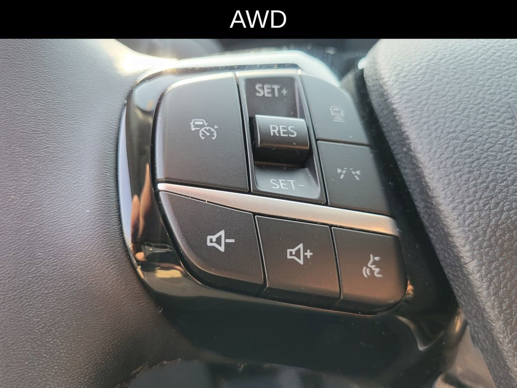 Used 2023 Ford Escape Platinum image 21