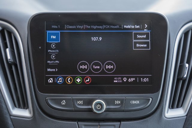 Used 2025 Chevrolet Malibu LT FWD image 27