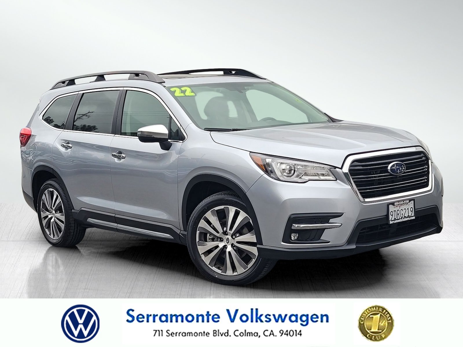 Used 2022 Subaru Ascent Touring AWD/4WD image 1