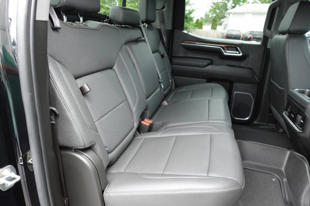 Used 2023 Chevrolet Silverado 1500 RST w/ True North Edition Plus AWD/4WD image 32