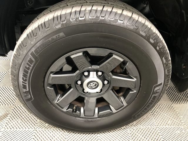 Used 2021 Toyota 4Runner Trail Special Edition AWD/4WD image 27
