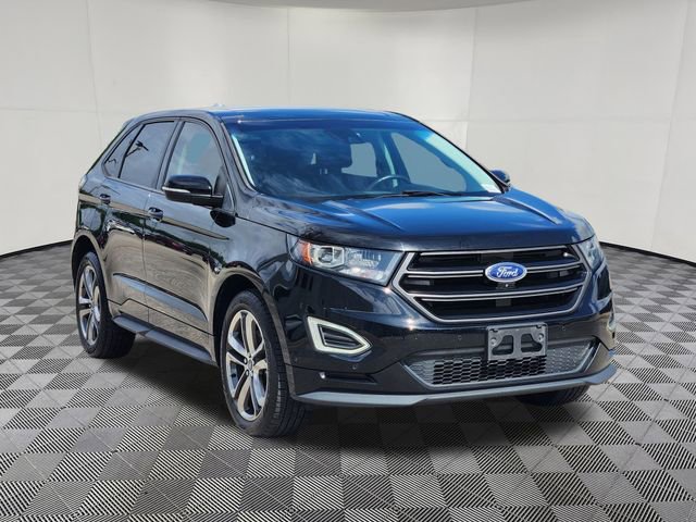 Used 2018 Ford Edge Sport w/ Equipment Group 401A image 2