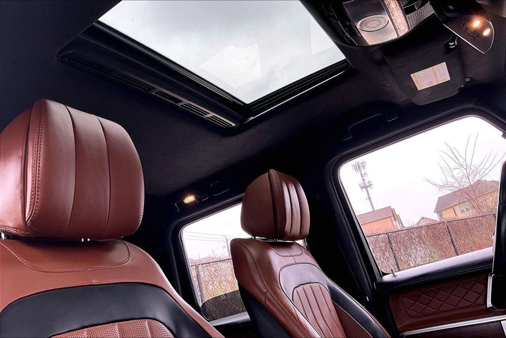 Used 2021 Mercedes-Benz G 550 image 22