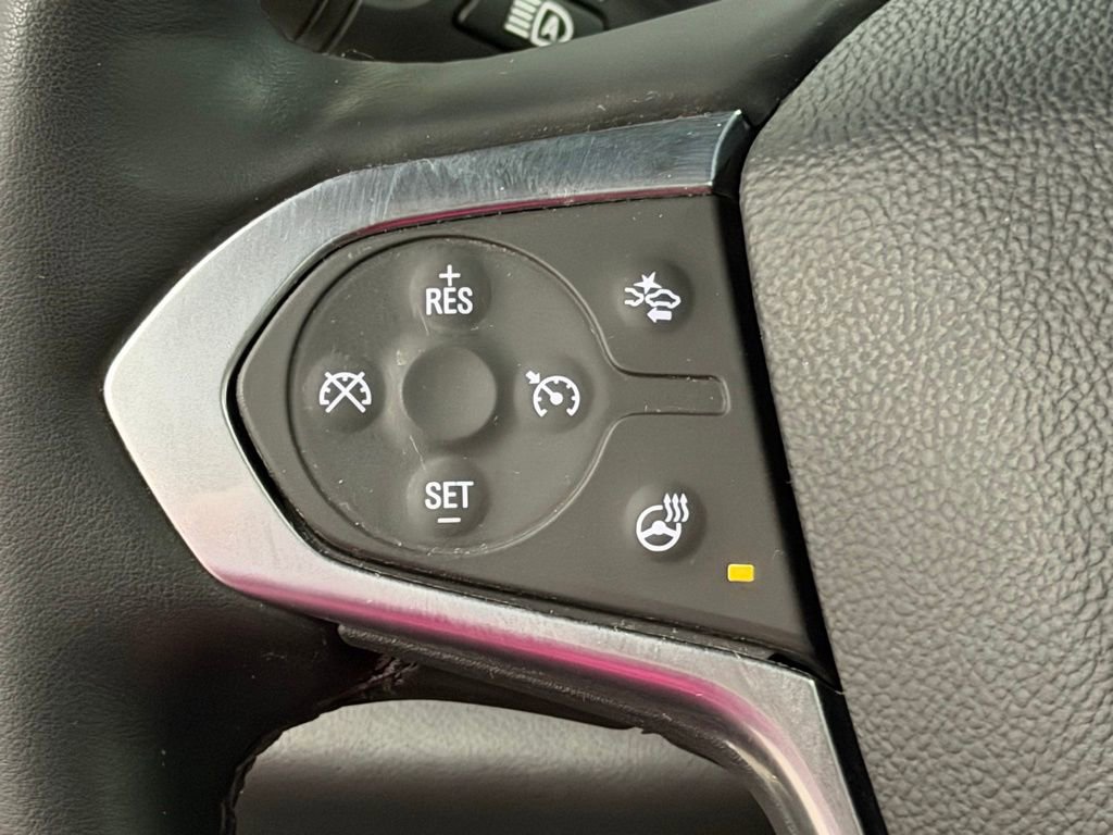 Certified 2023 Chevrolet Traverse RS w/ LPO, Floor Liner Package image 43