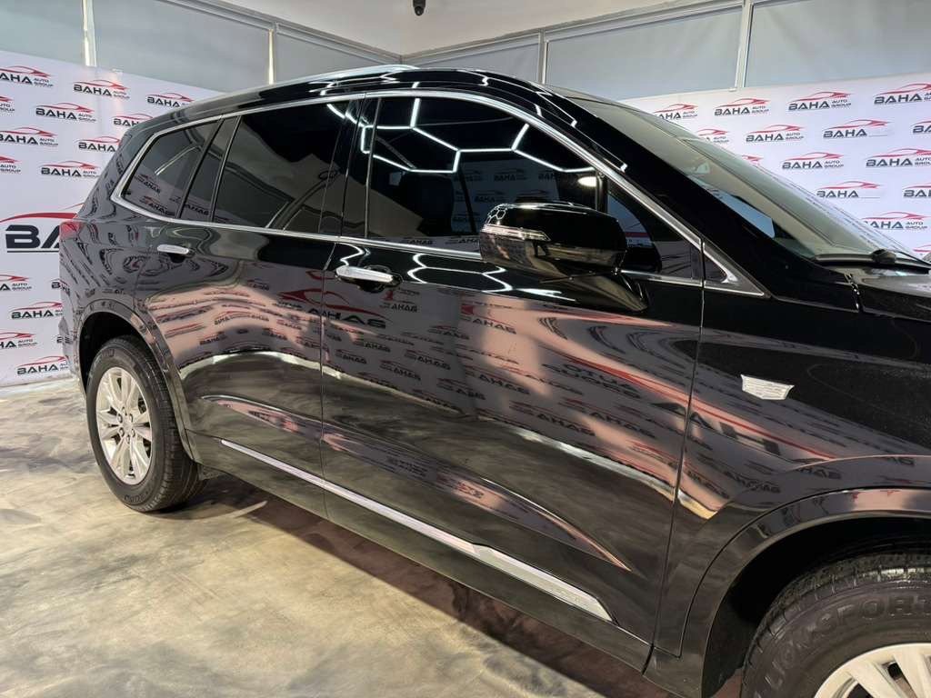 Used 2021 Cadillac XT6 Luxury image 7