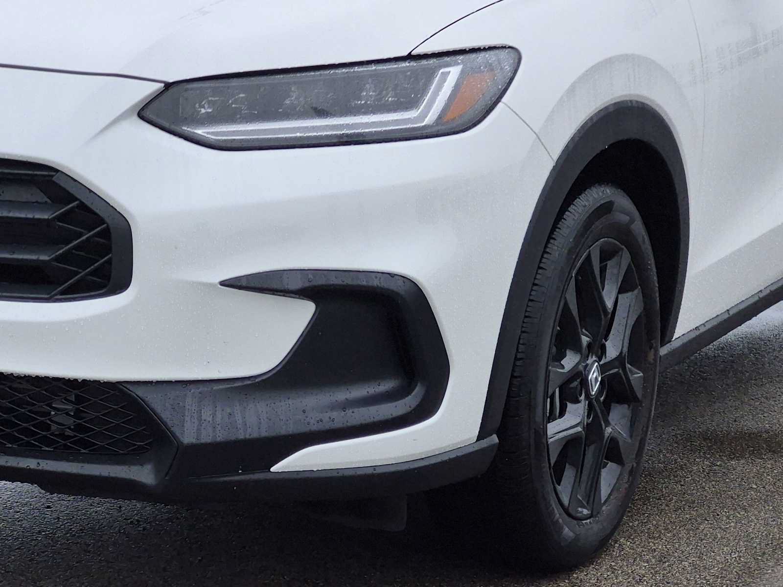 Certified 2025 Honda HR-V Sport image 11