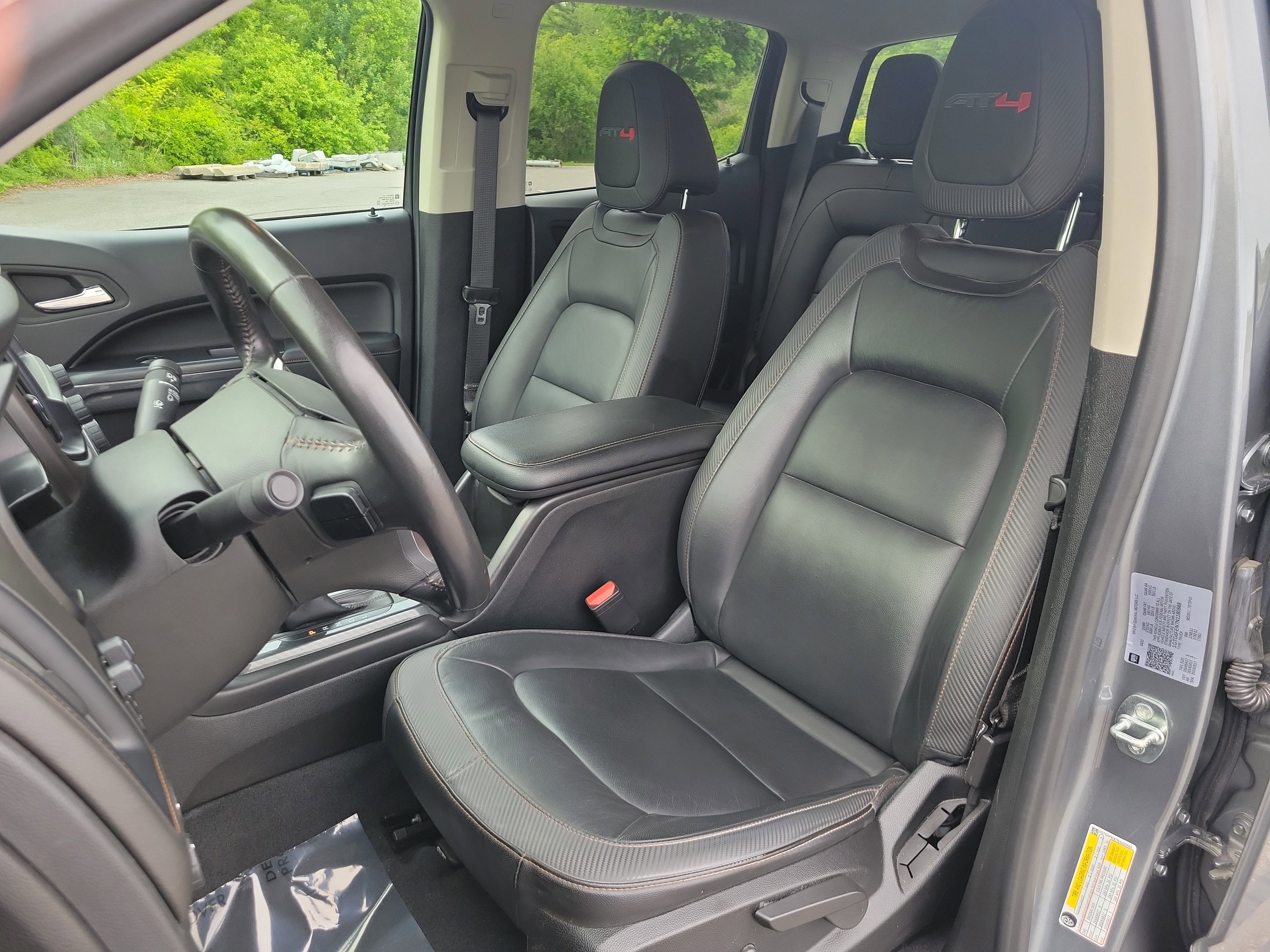 Used 2022 GMC Canyon AT4 w/ Trailering Package AWD/4WD image 14