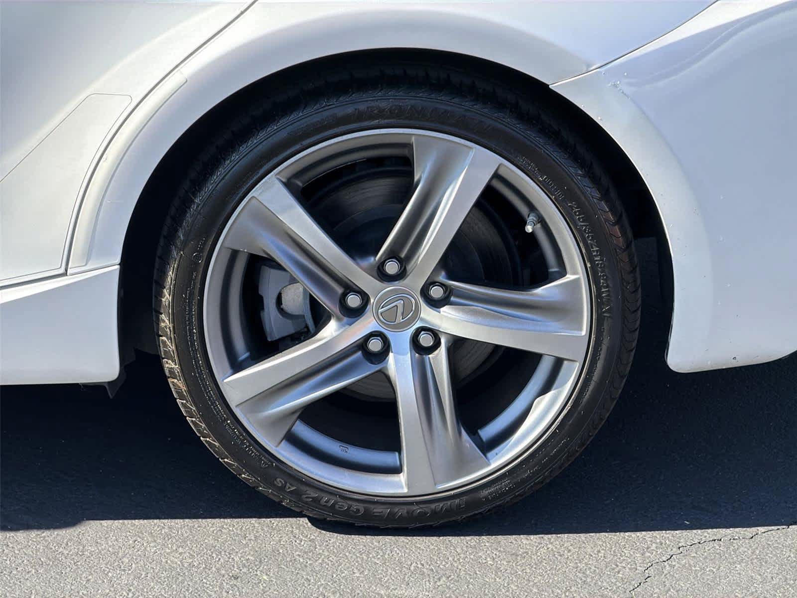 Used 2017 Lexus IS 200t w/ Navigation System Package RWD image 9