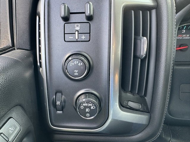 Used 2017 Chevrolet Silverado 2500 LTZ w/ Vortec Plus Package image 23