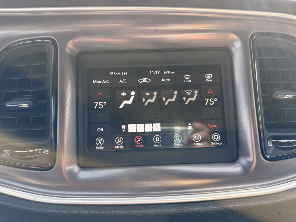 Used 2021 Dodge Challenger SXT image 4