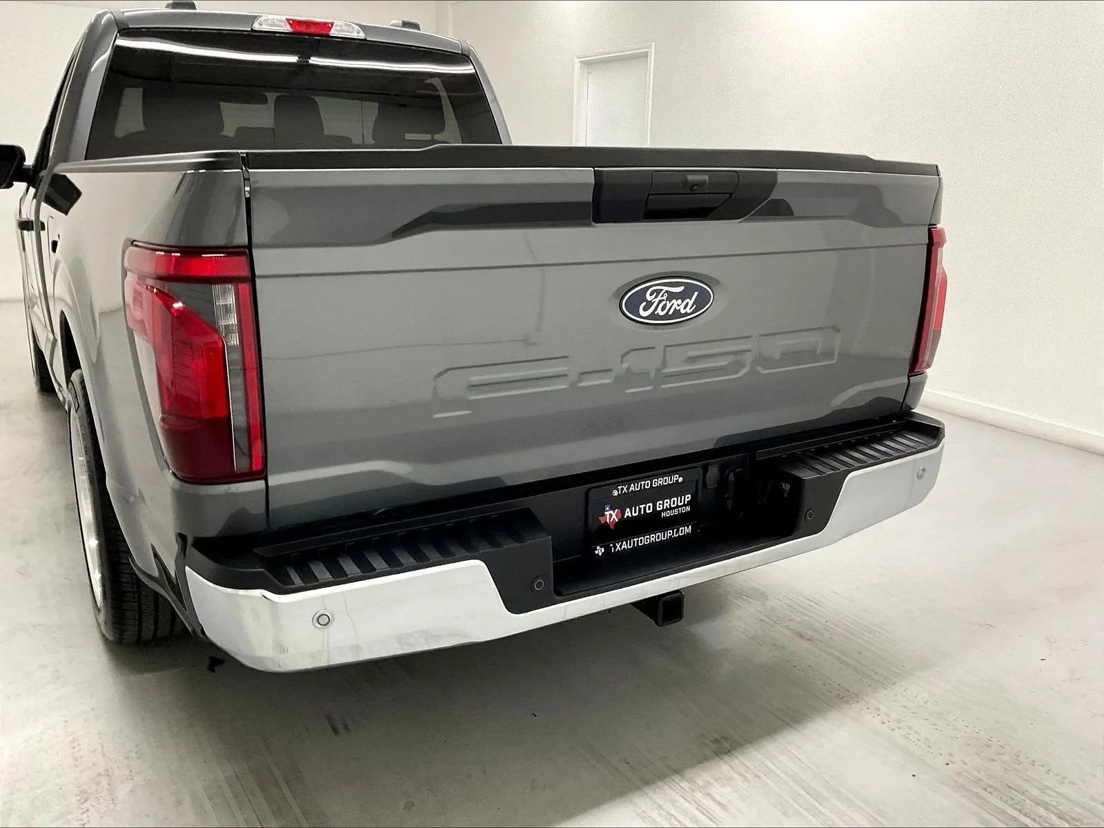 Used 2025 Ford F150 XL w/ Equipment Group 103A High AWD/4WD image 41