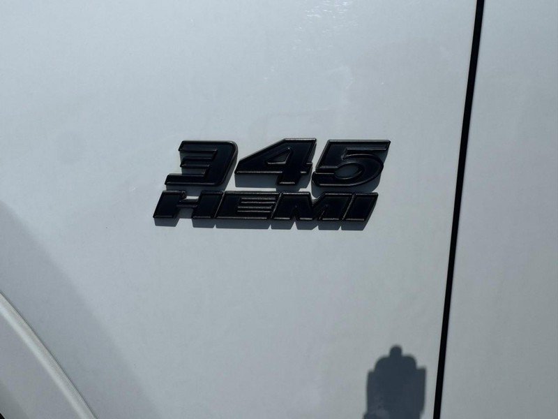 Used 2023 Jeep Grand Cherokee L Summit AWD/4WD image 7