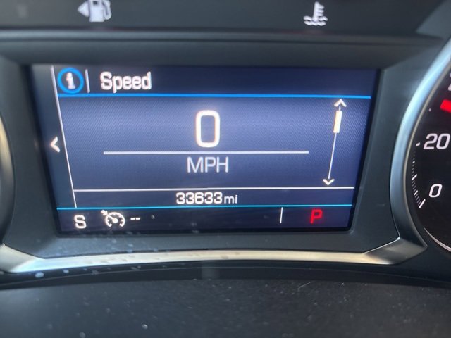 Used 2024 GMC Terrain SLE image 3