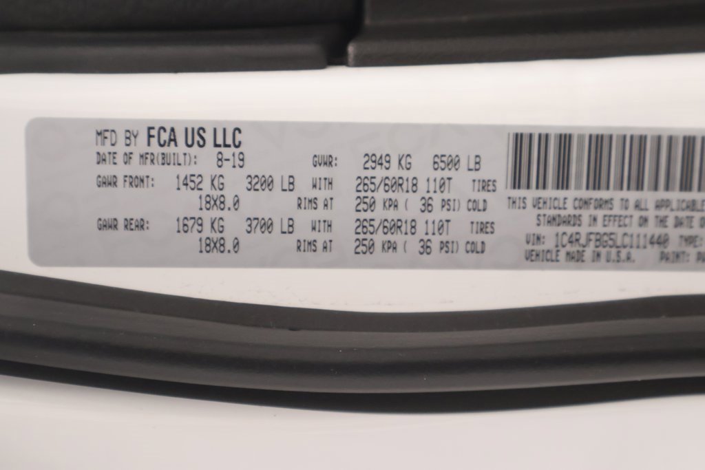 Used 2020 Jeep Grand Cherokee Limited image 43