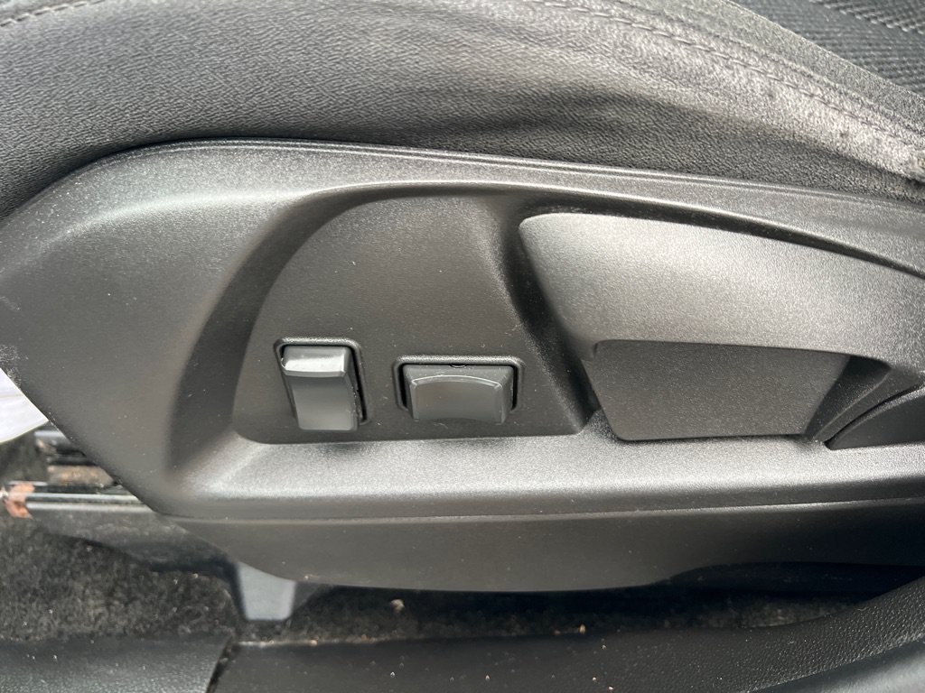 Used 2017 GMC Terrain SLE FWD image 32
