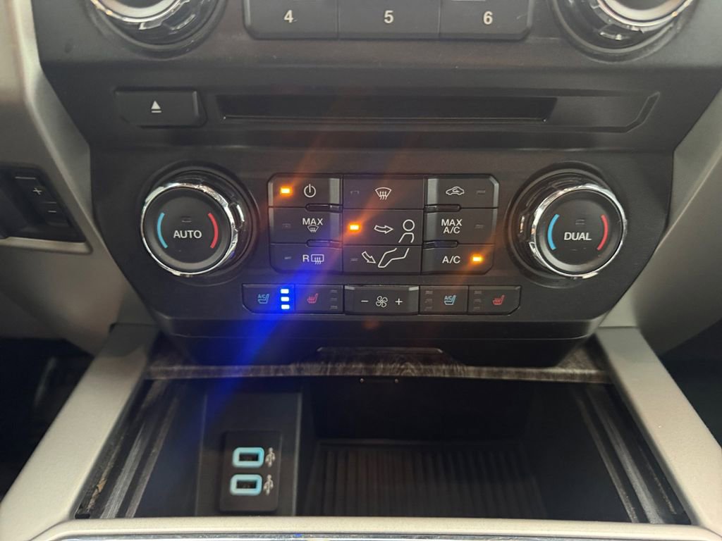 Used 2018 Ford F250 Lariat w/ Lariat Value Package AWD/4WD image 20