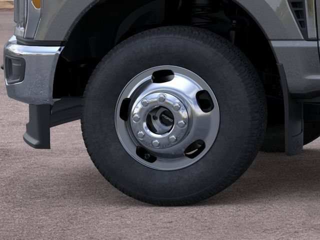 New 2026 Ford F350 XLT AWD/4WD image 19