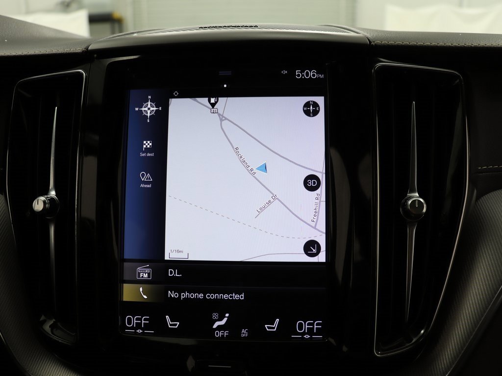 Used 2020 Volvo XC60 T5 R-Design w/ Protection Package image 25